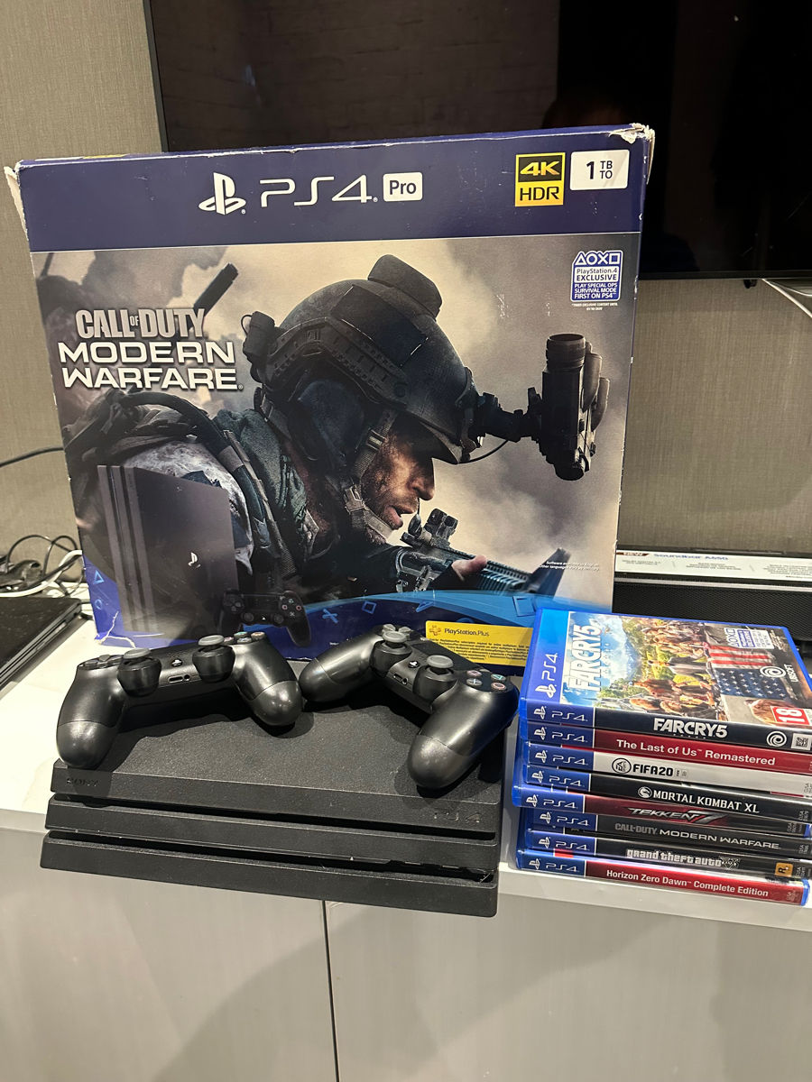 Sony PS 4 PRO 1tb