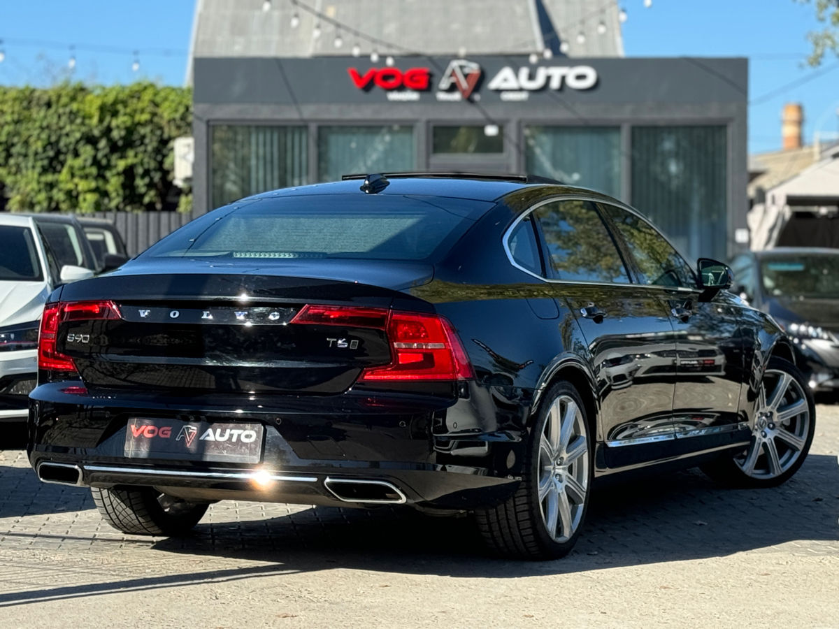 Volvo S90 фото 2