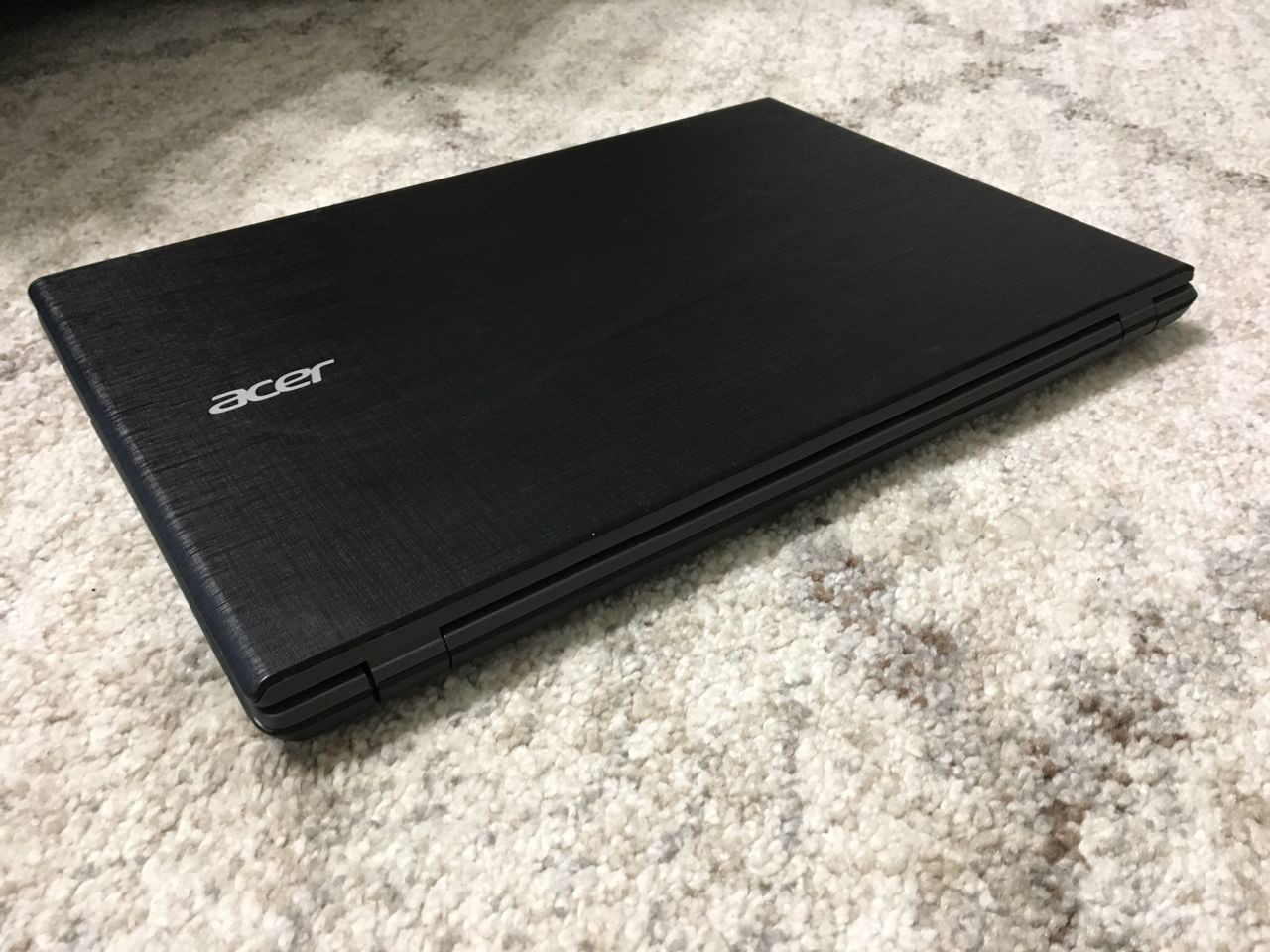 Игровой Acer в отличном состоянии ! 15.6/ i5 4200/ 8GB ram/ 256GB SSD/  NVIDIA GT940 2GB