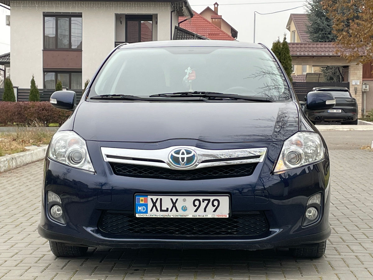 Toyota Auris foto 1