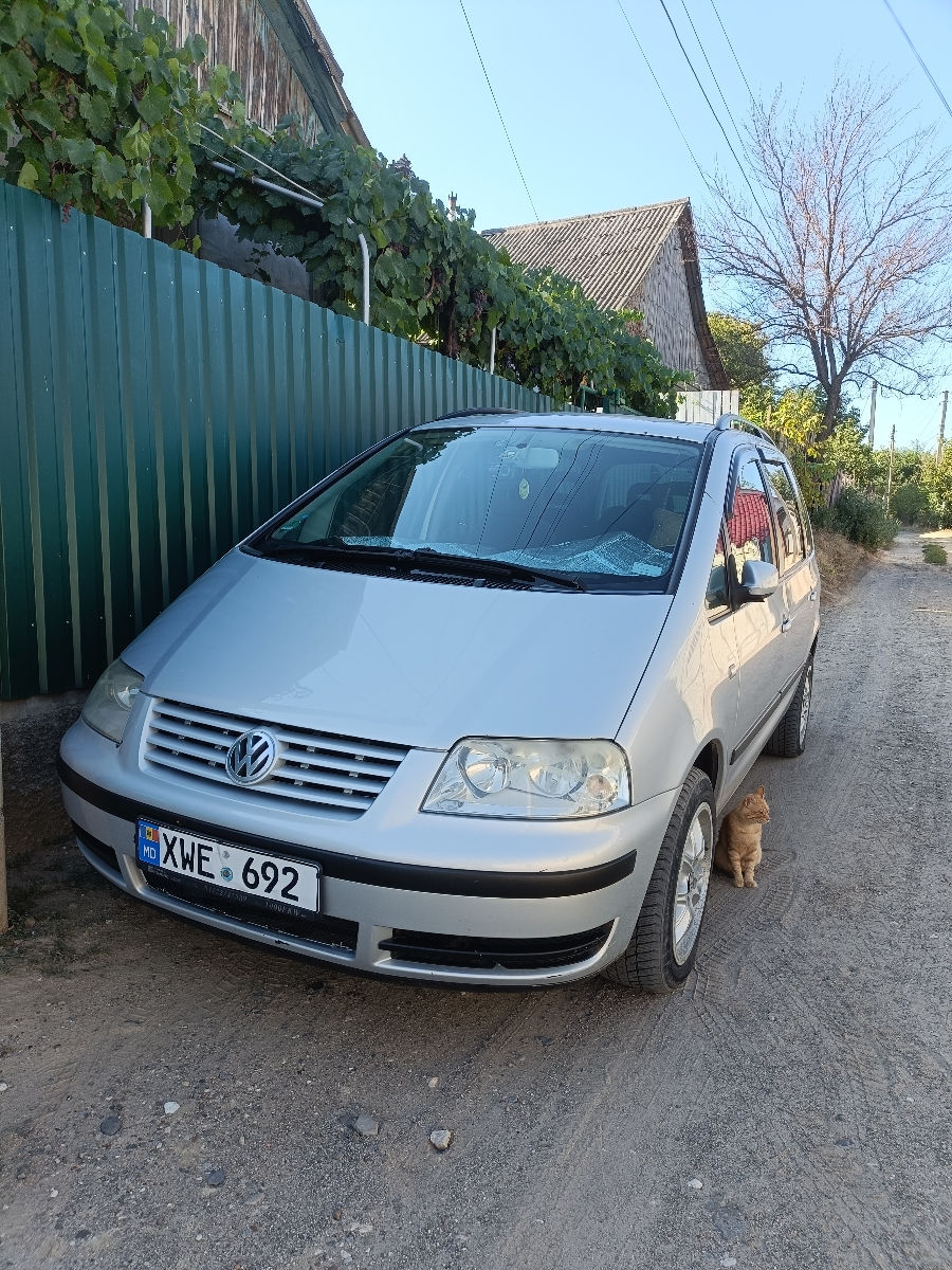 Volkswagen Sharan foto 9