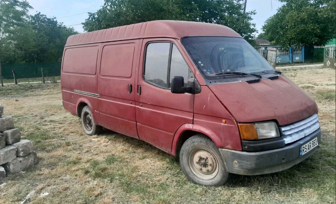 Ford Tranzit фото 2