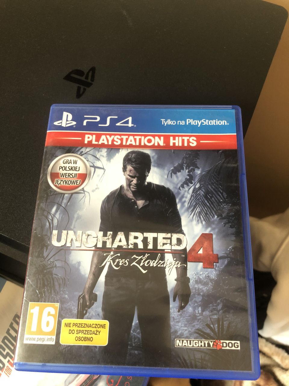 Продам две игры playstation 4