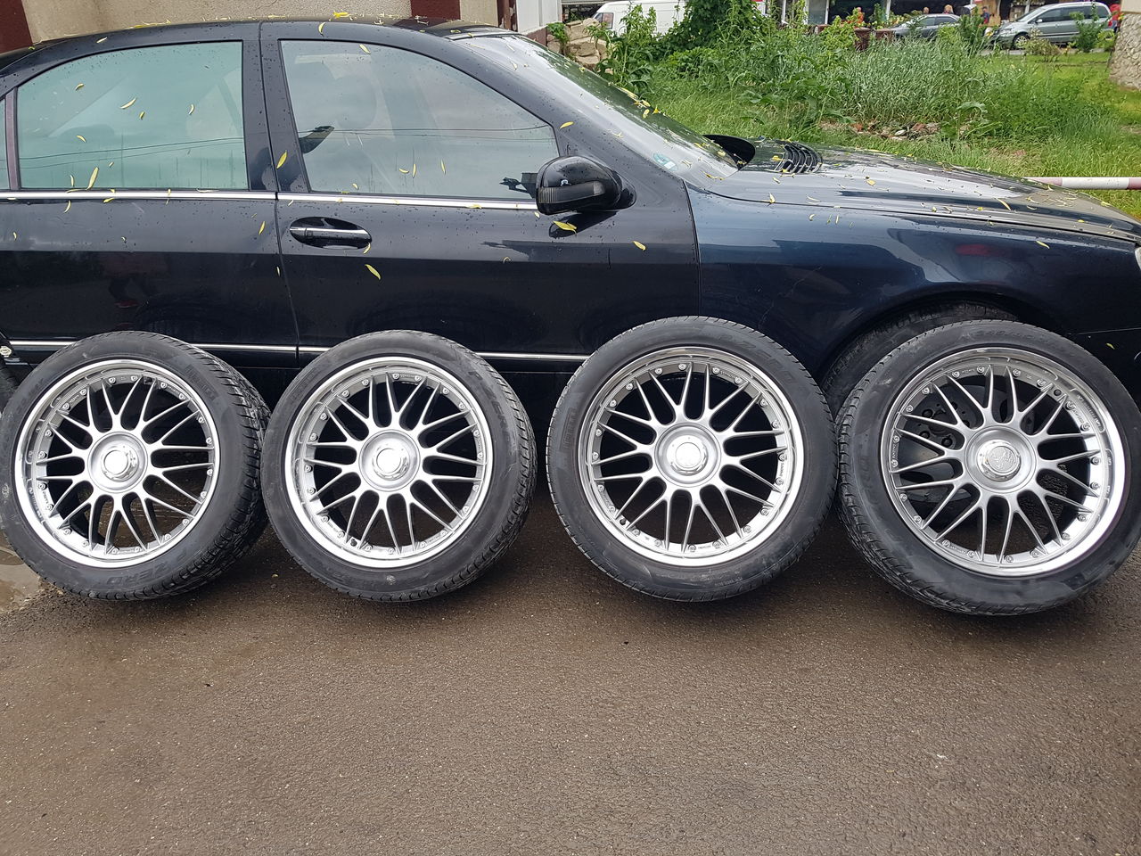 R20 Mercedes