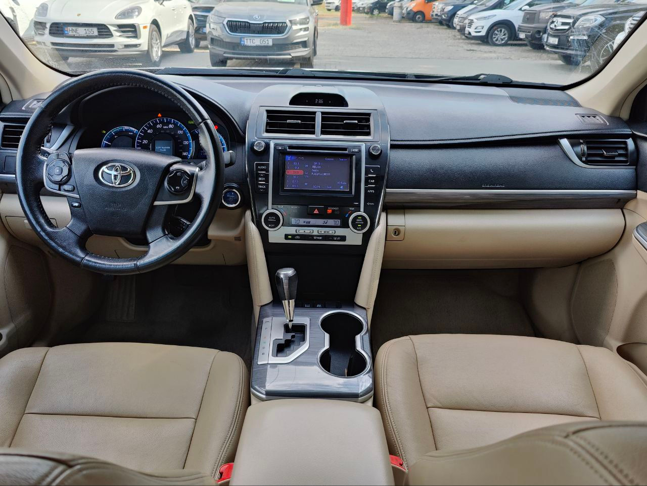 Toyota Camry foto 7