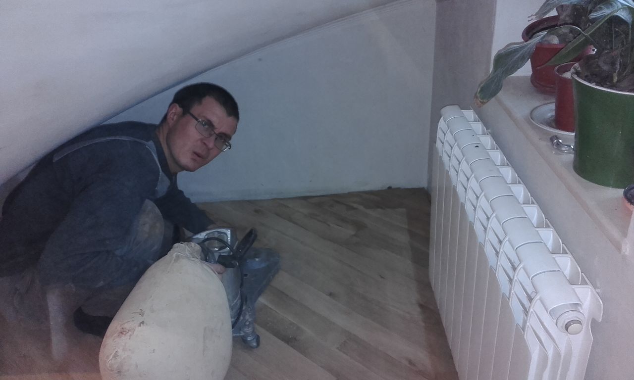 Instalarea, raschetarea, chituirea, restaurarea parchetului din stejar, frasin, experienta 25 ani foto 0