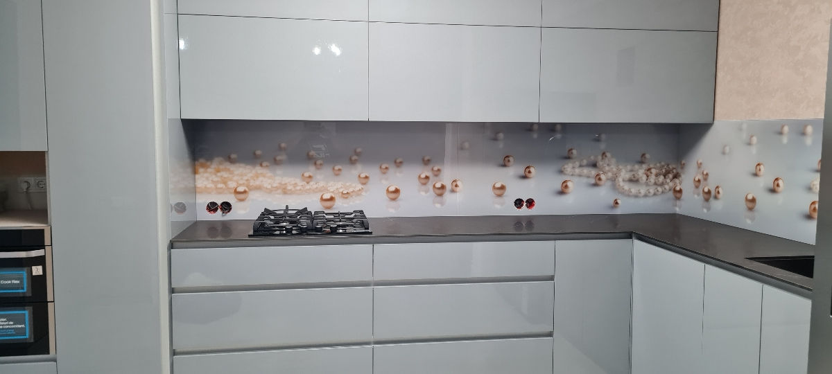 Șorțuri pentru bucătărie din sticlă obesnuita si calita foto 2