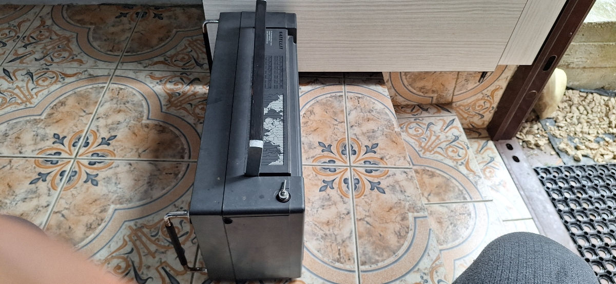 Grundig Satellit Professional 650 (Германия) foto 2