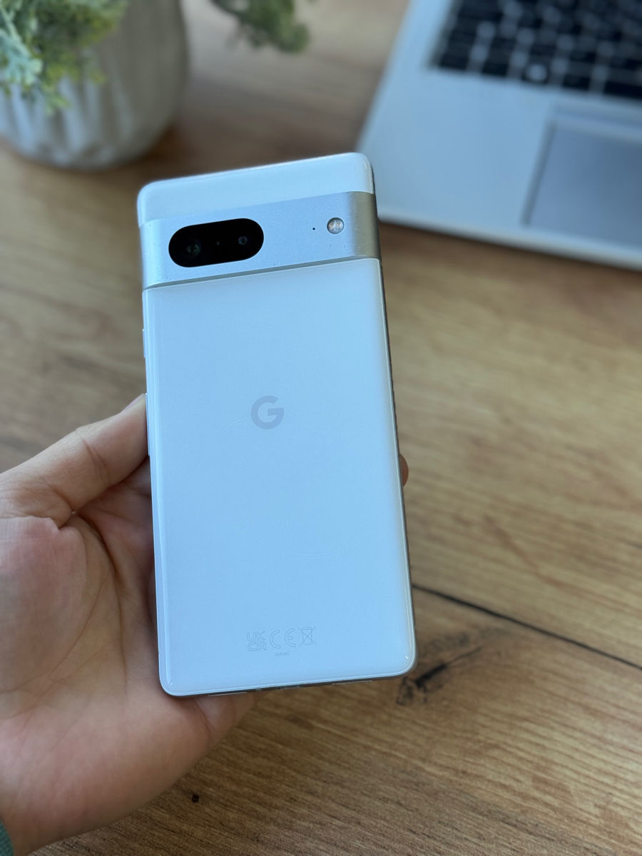 Google Pixel 7 128gb white , original ! Lucreaza perfect ! foto 0