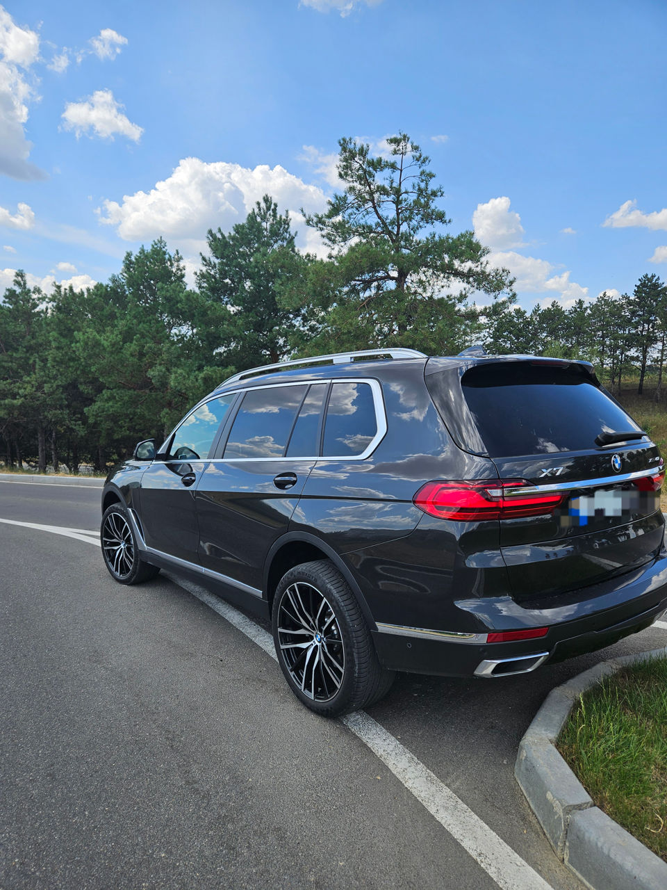 BMW X7 foto 7