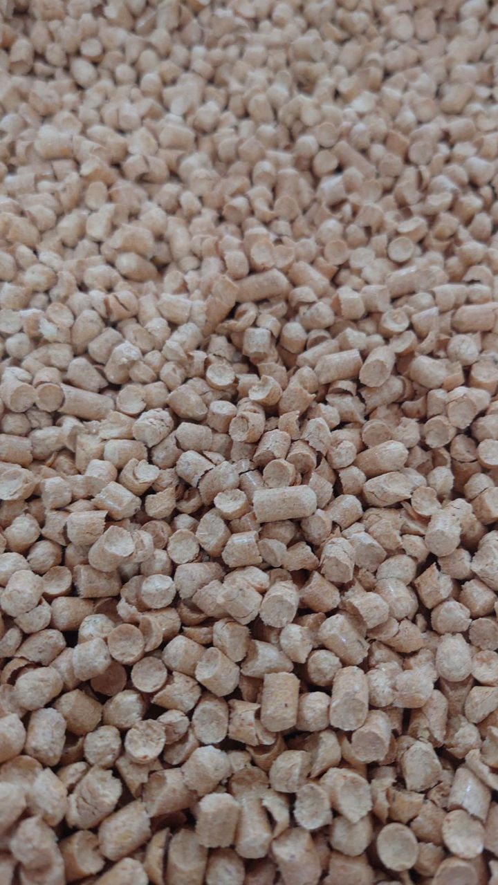 Pelete din lemn de rășinoase, luminoase, 6 mm (Big Bag 1 tonă)Пеллеты 6 мм светлые хвойные (Биг-Бэг) foto 3