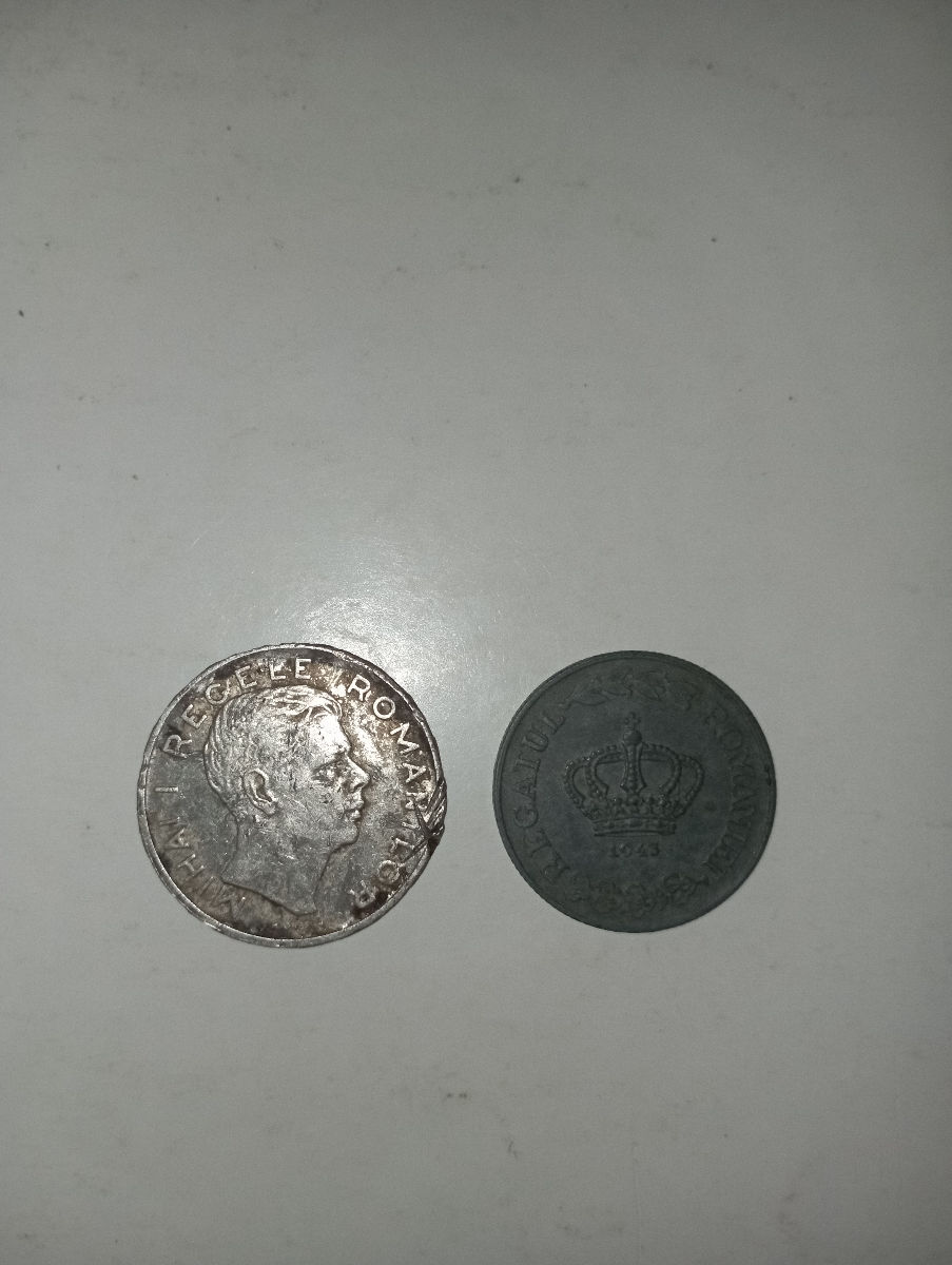 Monede românești vechi - 20 şi 100 Lei (anii 1943-1945) foto 0