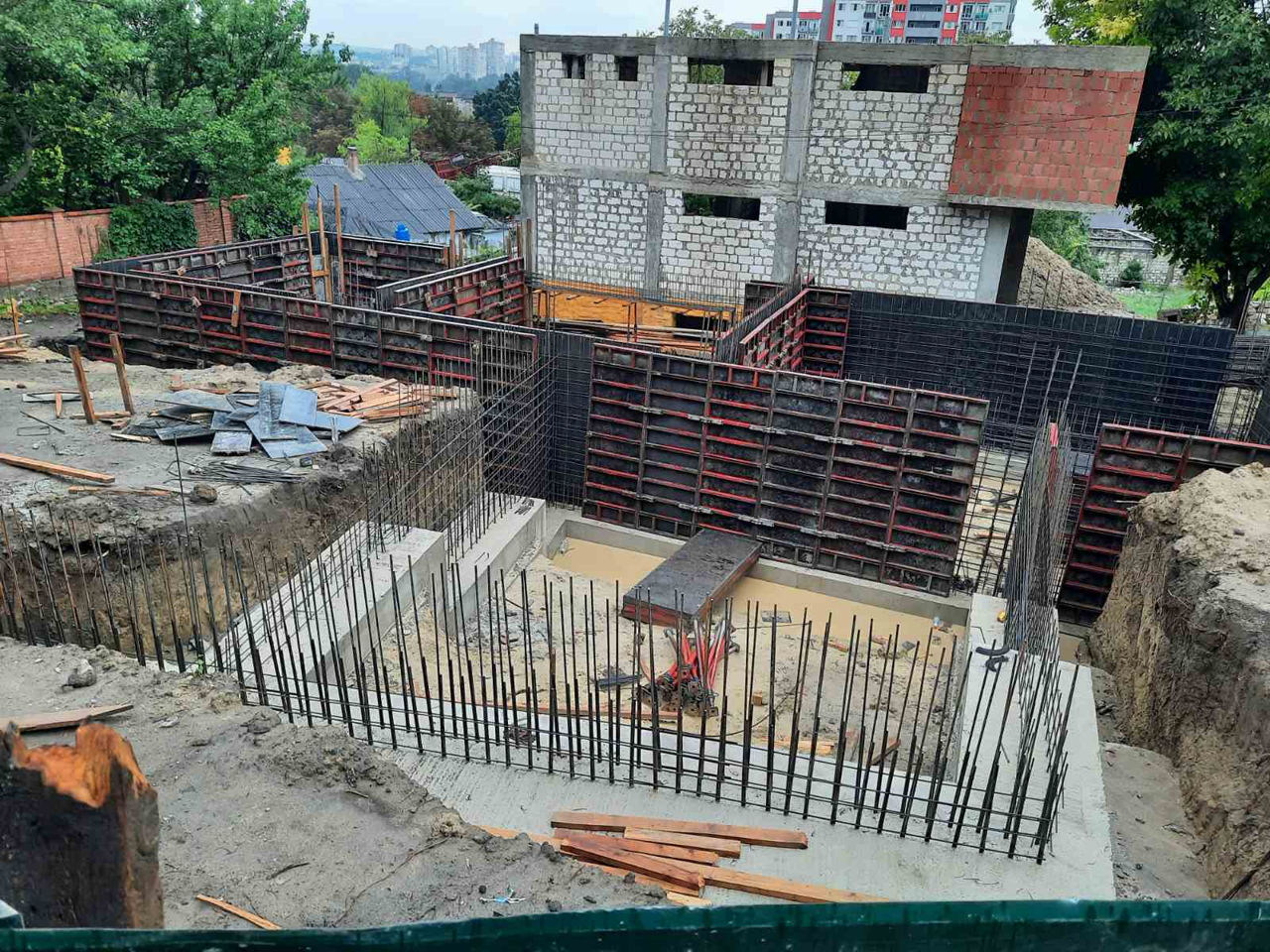 Schela si cofraje pt betonare planseu foto 12