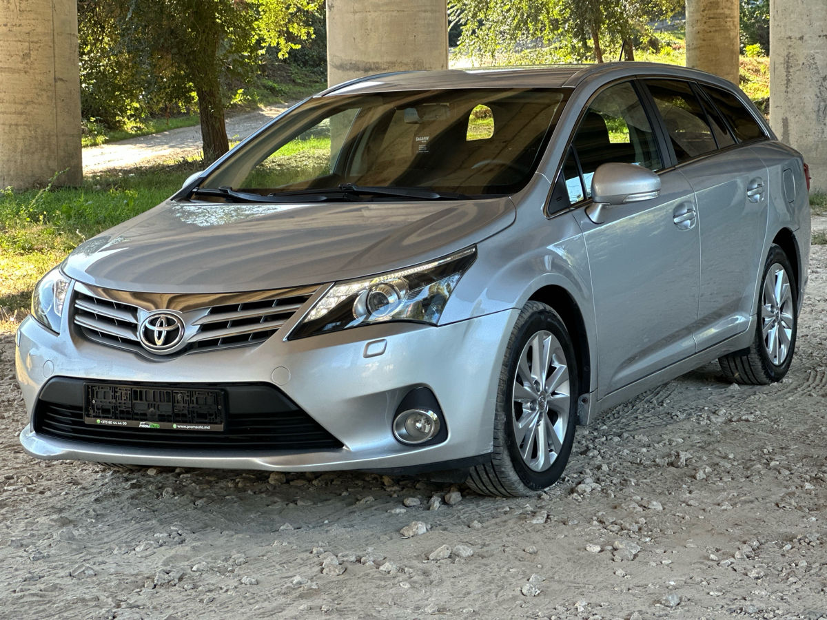 Toyota Avensis 2011 г. с пробегом 184120 км, Дизель, 9500 €