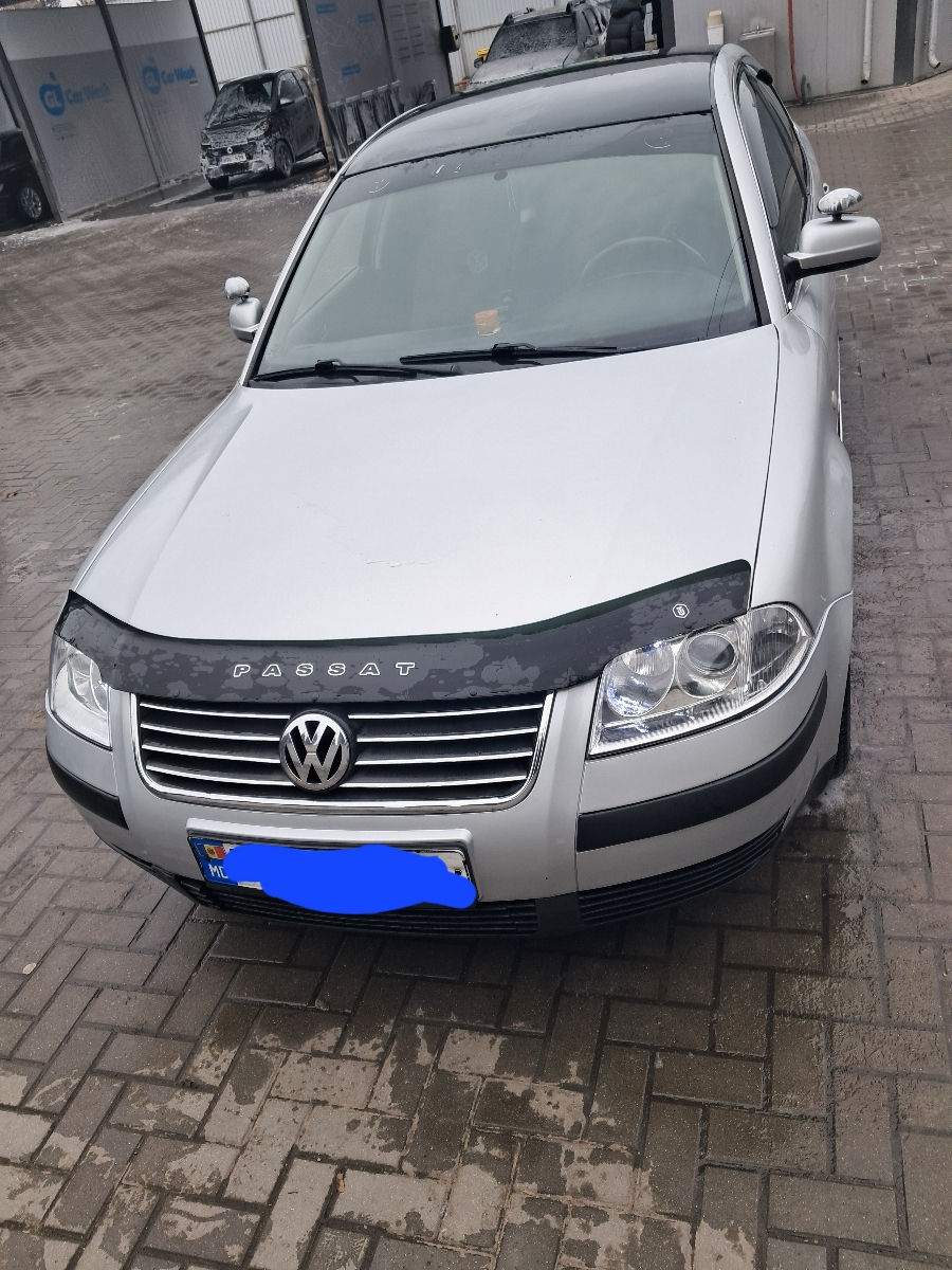 Volkswagen Passat foto 1