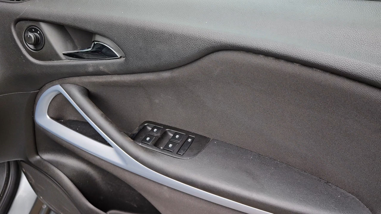 Dezmembrez Opel  Zafira C 2.0 CDTI  2014 foto 16