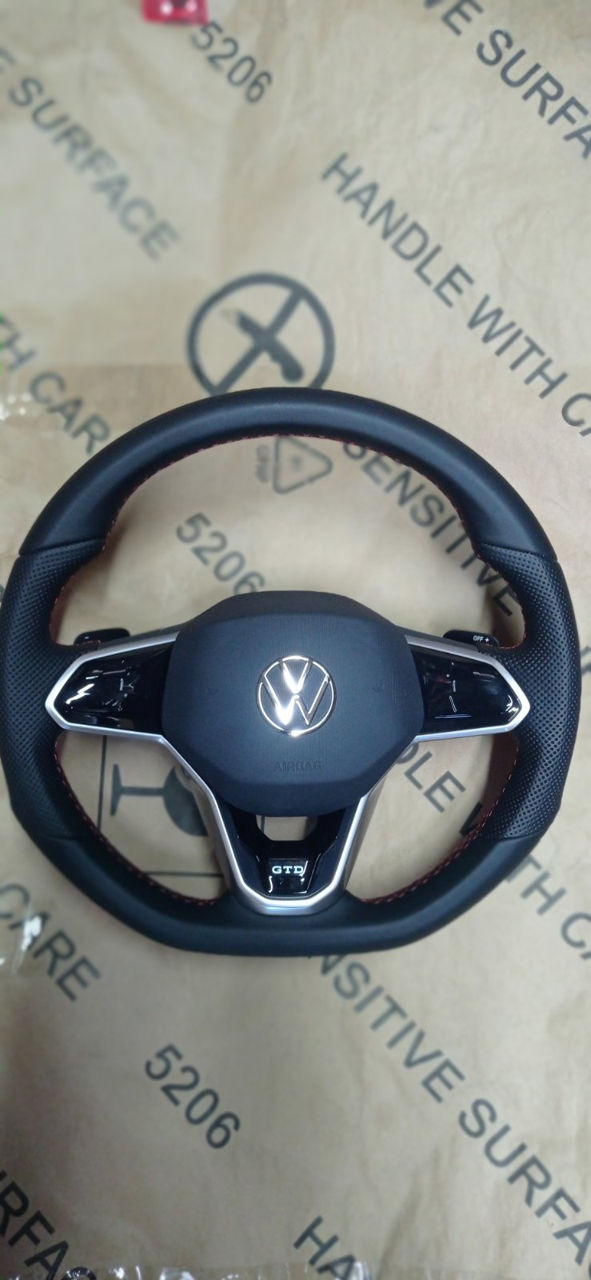 Volan VW Golf 7/8, Passat B8, Tiguan, Jetta mk7 foto 1