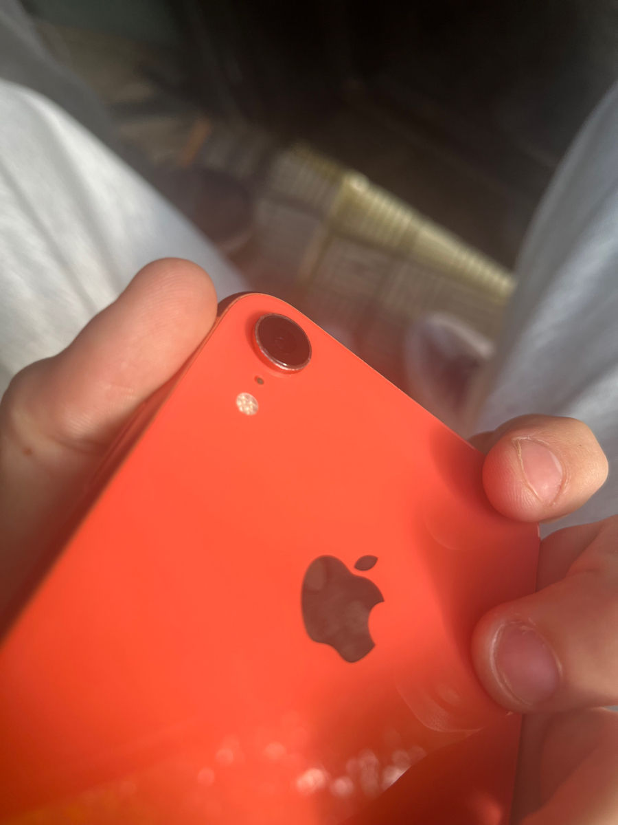 Schimb/Vand iPhone XR foto 9