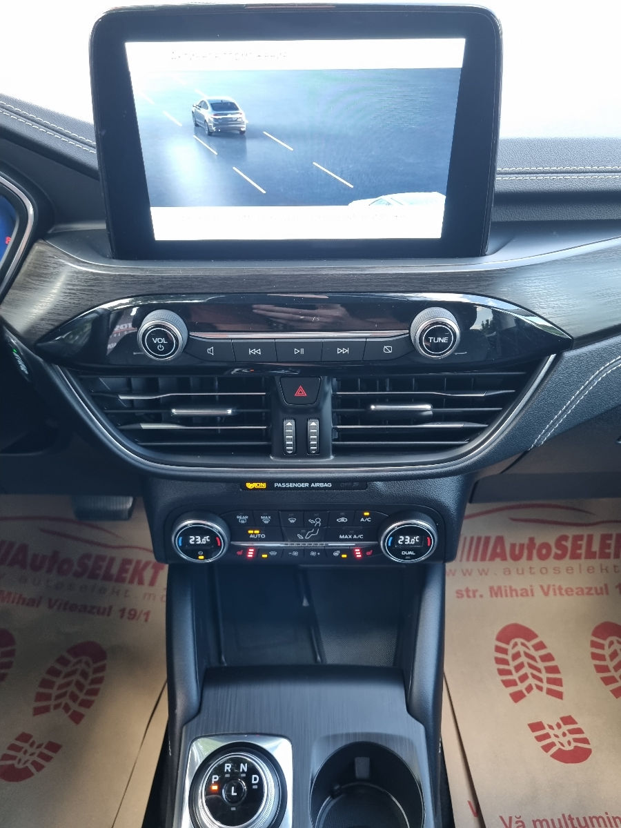 Ford Kuga 2021 photo 12