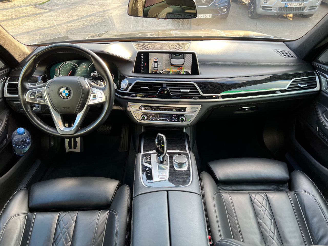 BMW 7 Series foto 9