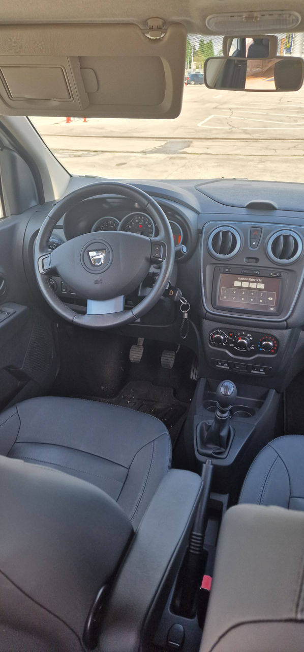 Chirie auto Chisinau/ Botanica/ Аренда авто / 7 locuri auto foto 7