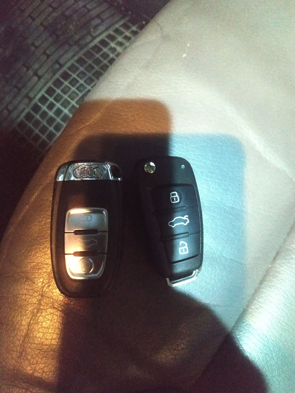 Продам ключи от ауди