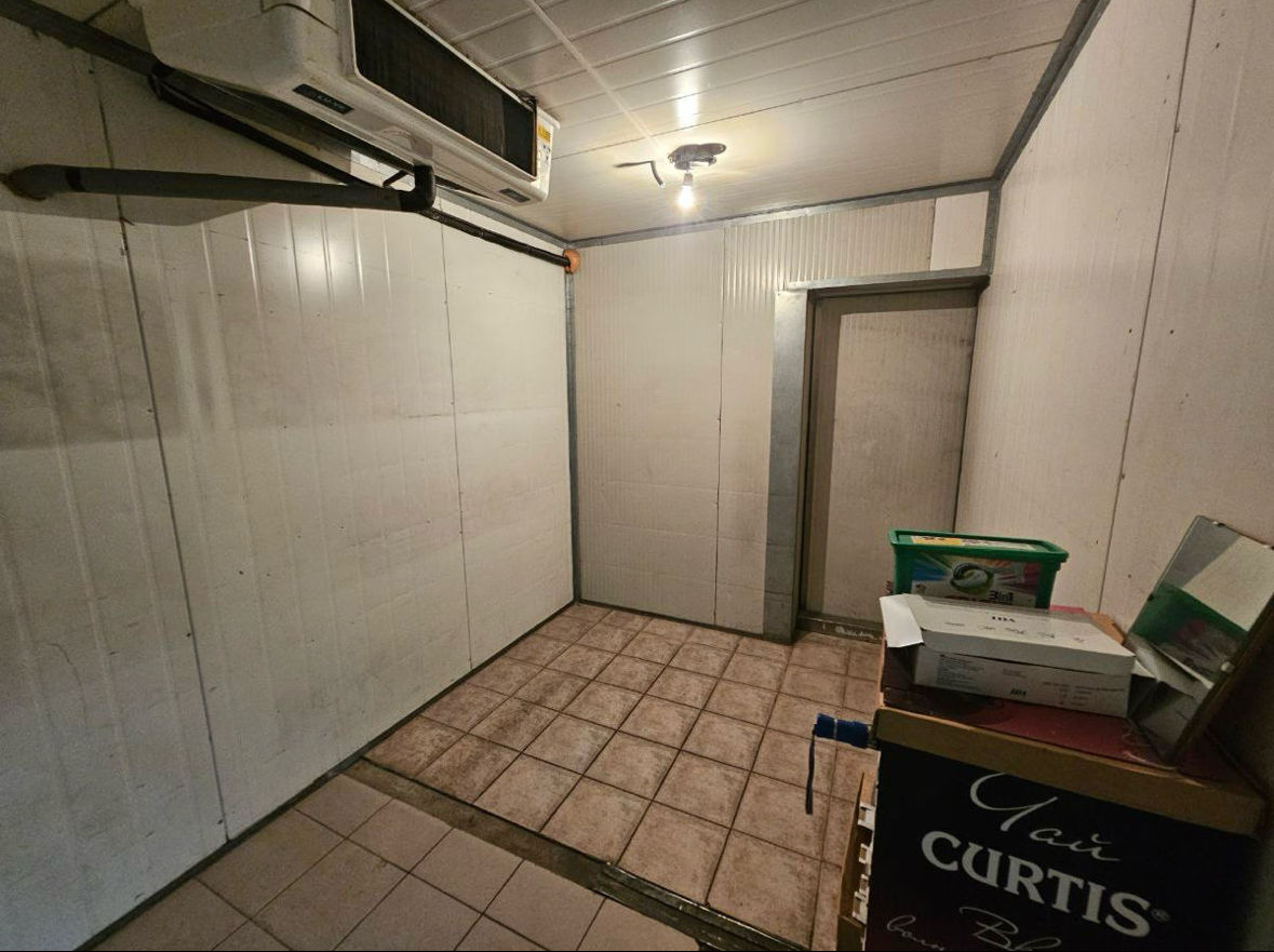 Коммерческое помещение, 250 м2, стелуца - 160000 евро foto 6
