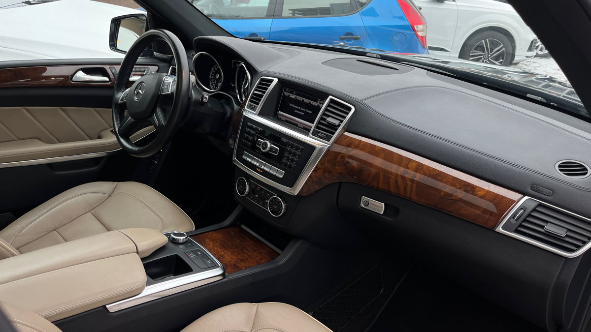 Mercedes GL-Class foto 8