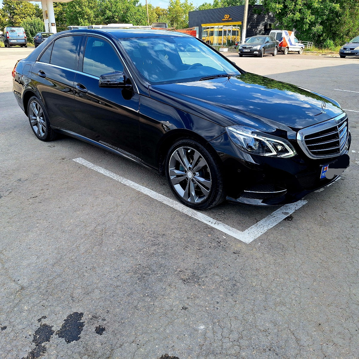 Mercedes E-Class foto 4