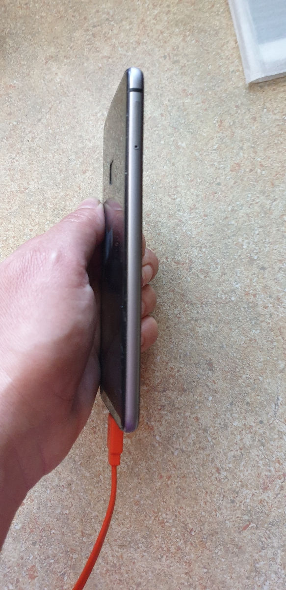 Vind telefon Huawei P10 lite și Samsung S 4 mini stare foarte bună ,funcționale. foto 3