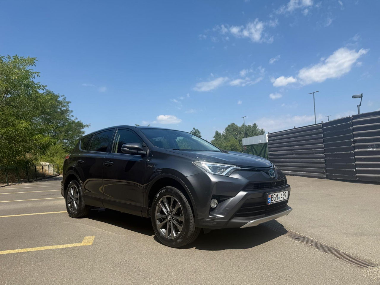 Toyota Rav 4 2015 г. с пробегом 251960 км, Гибрид, 16500