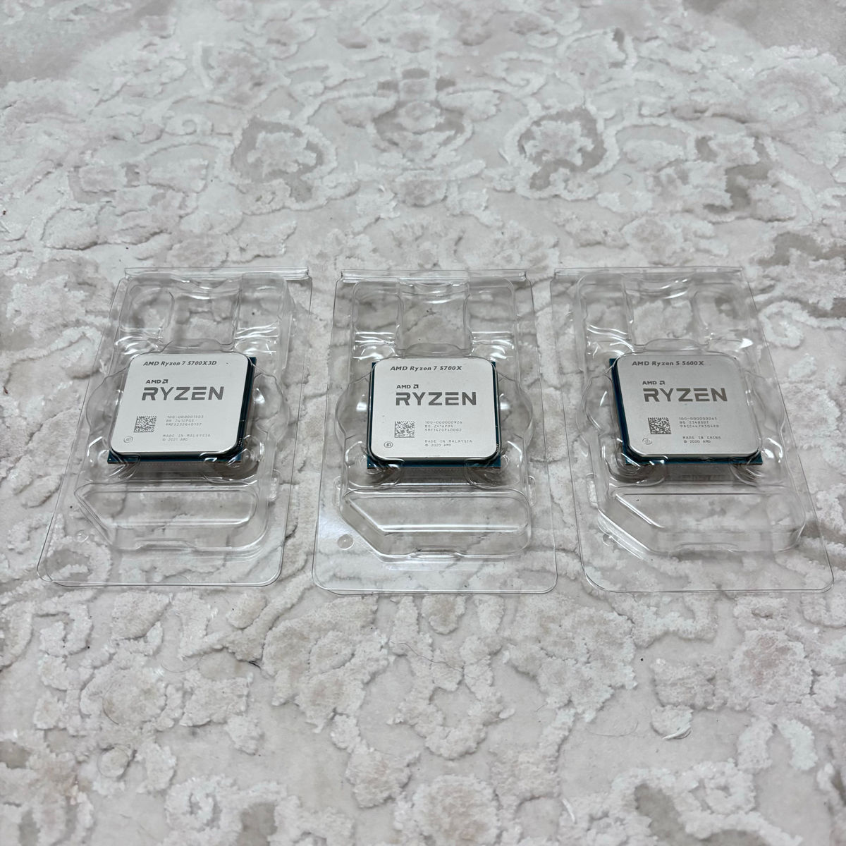 Ryzen 9 5900X Ryzen 9 3900X Ryzen 7 5700X3D Ryzen 7 5800X Ryzen 7 5700X Ryzen 7 8700F Ryzen 5 9600X  foto 4