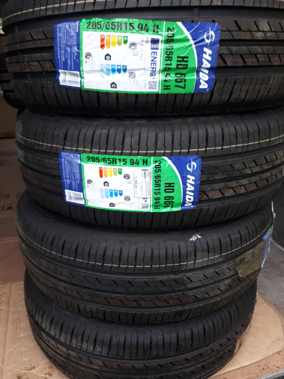 205 65 R15