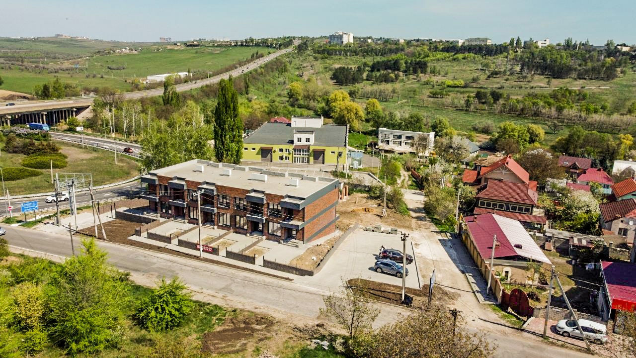 Ialoveni foto 0