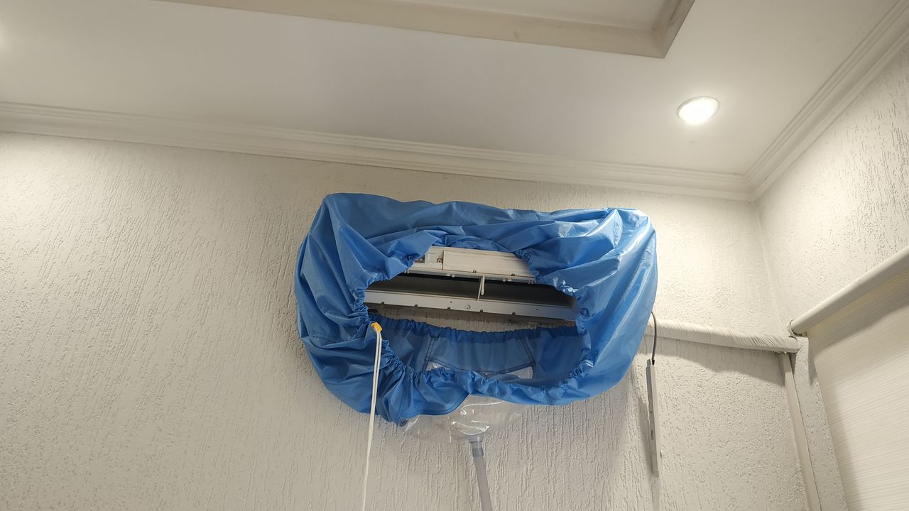 Чистка кондиционера. Curatire conditionerilor. фото 3