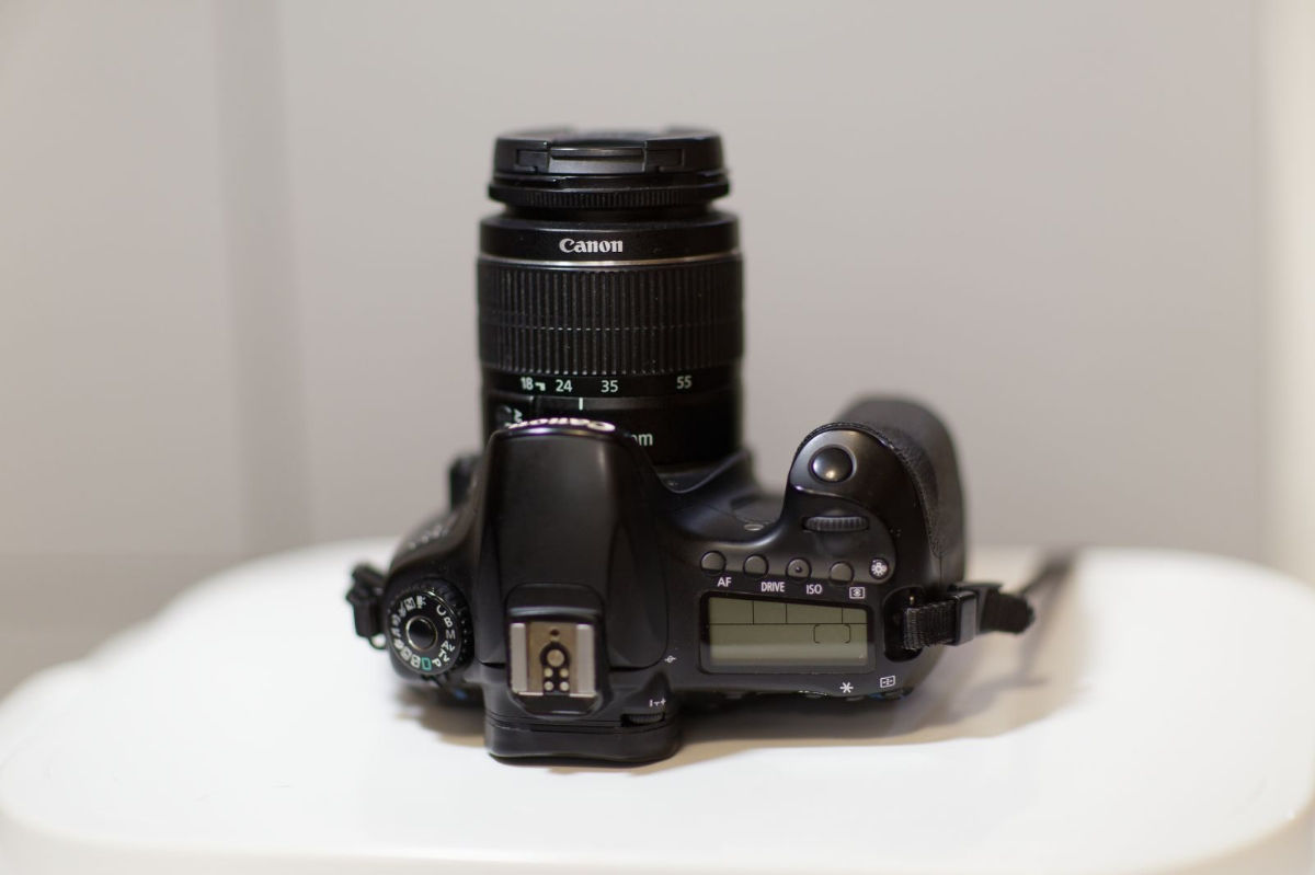 Canon eos 60d + canon efs 18-55 foto 1