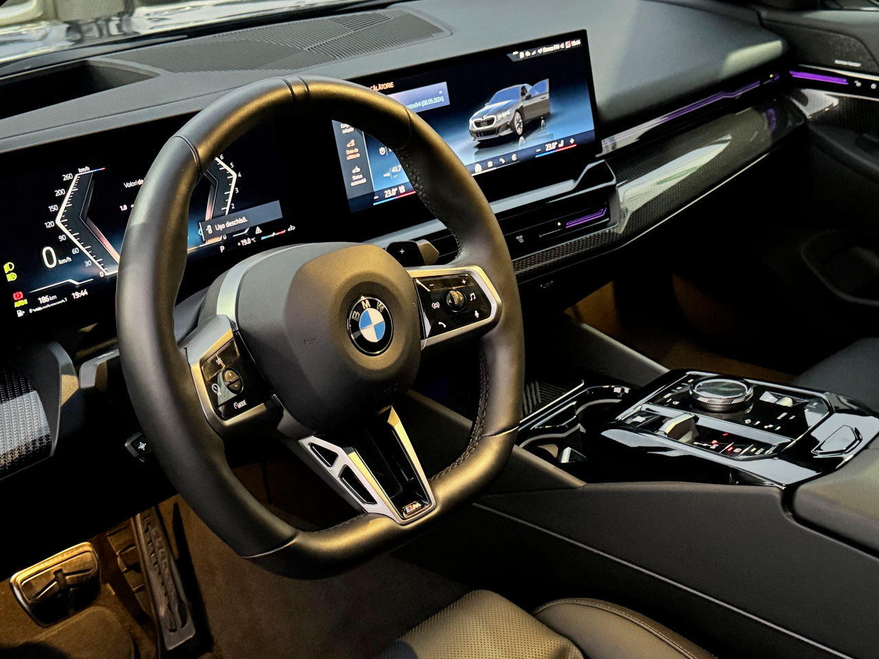 BMW 5 Series foto 7