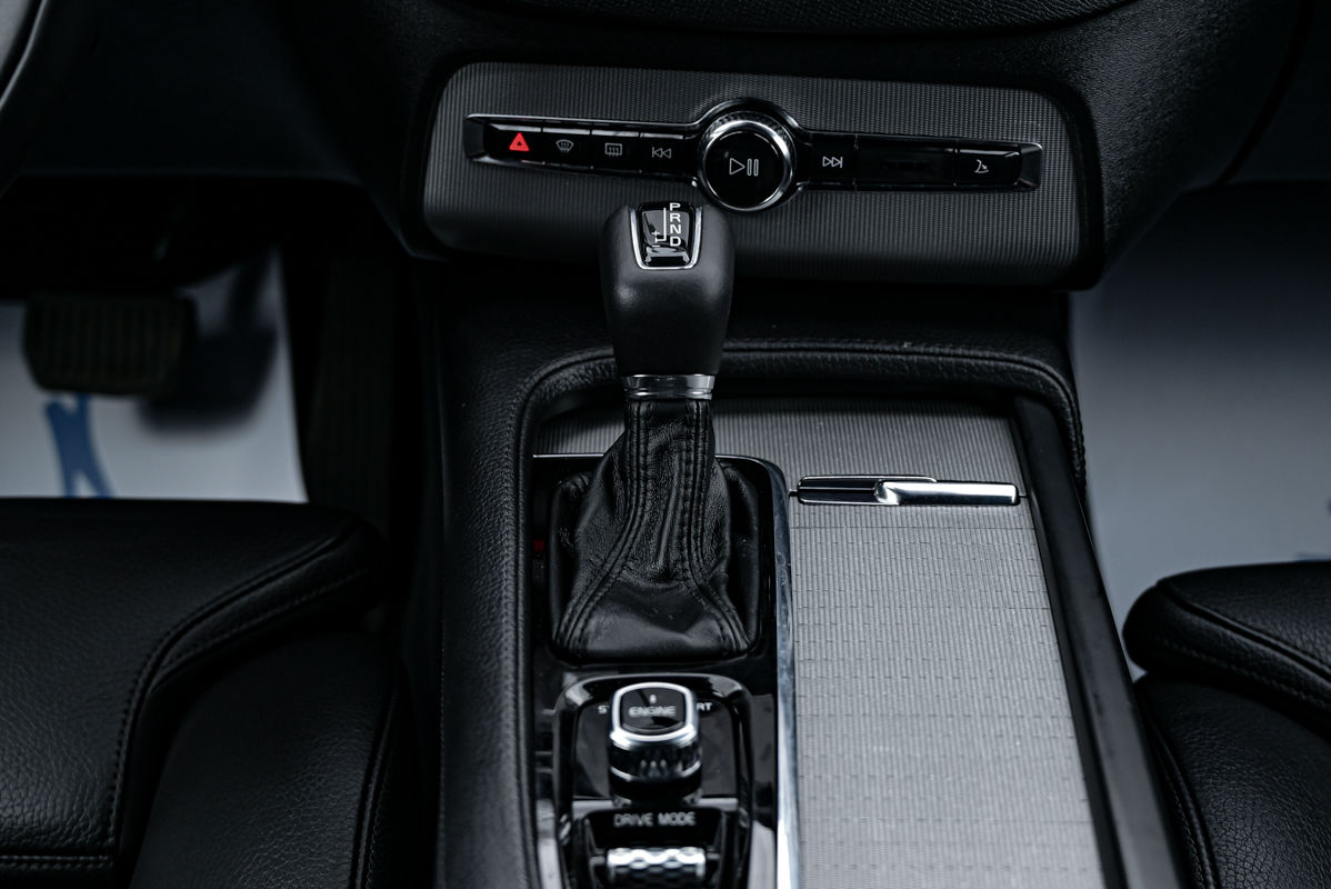 Volvo XC90 foto 12