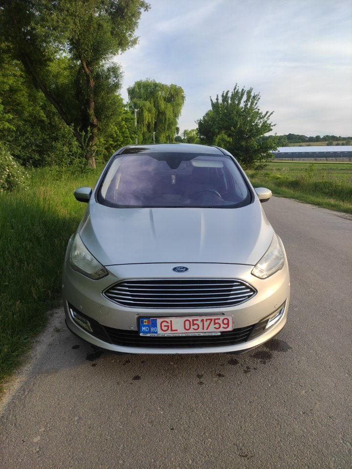 Ford Grand C-MAX an. 2016 cu rulaj 237000 km, Diesel, 8499