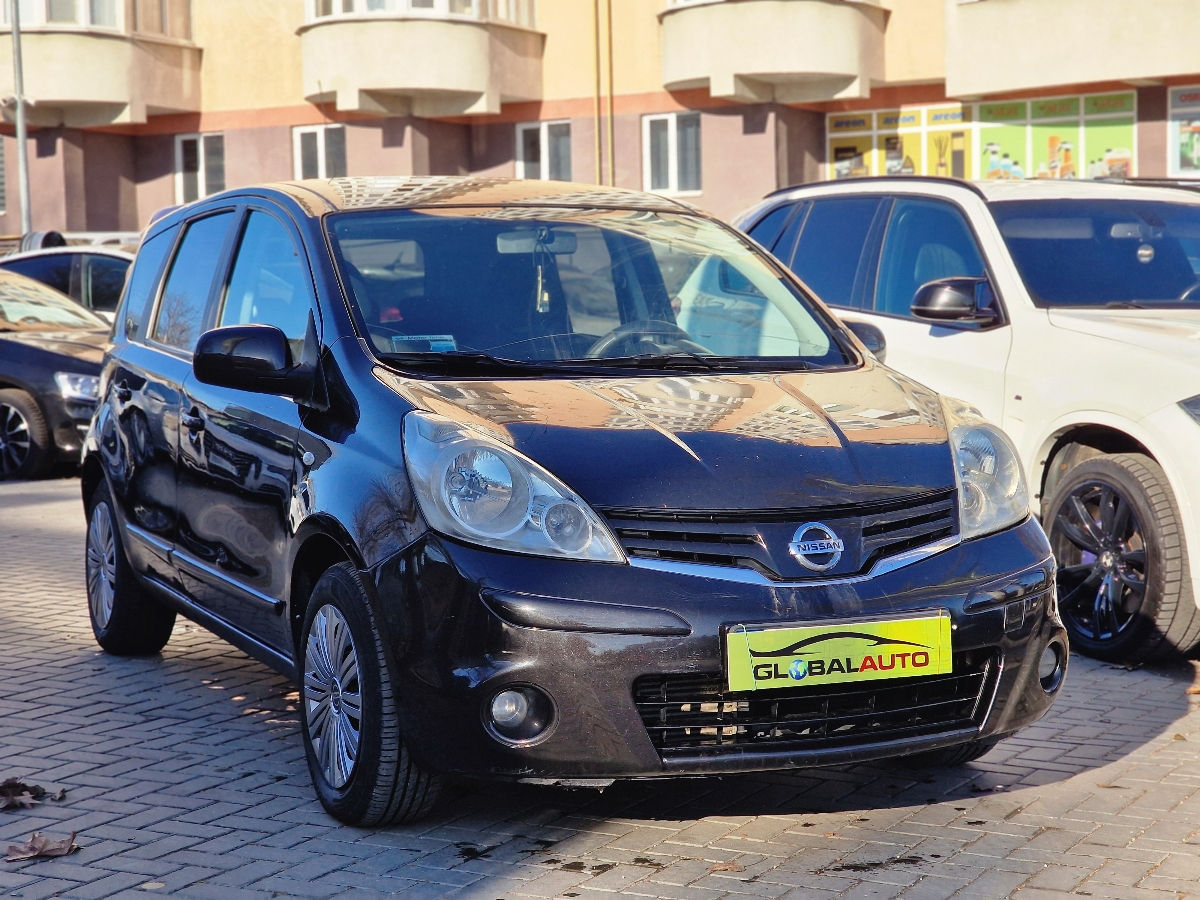 Nissan Note foto 2