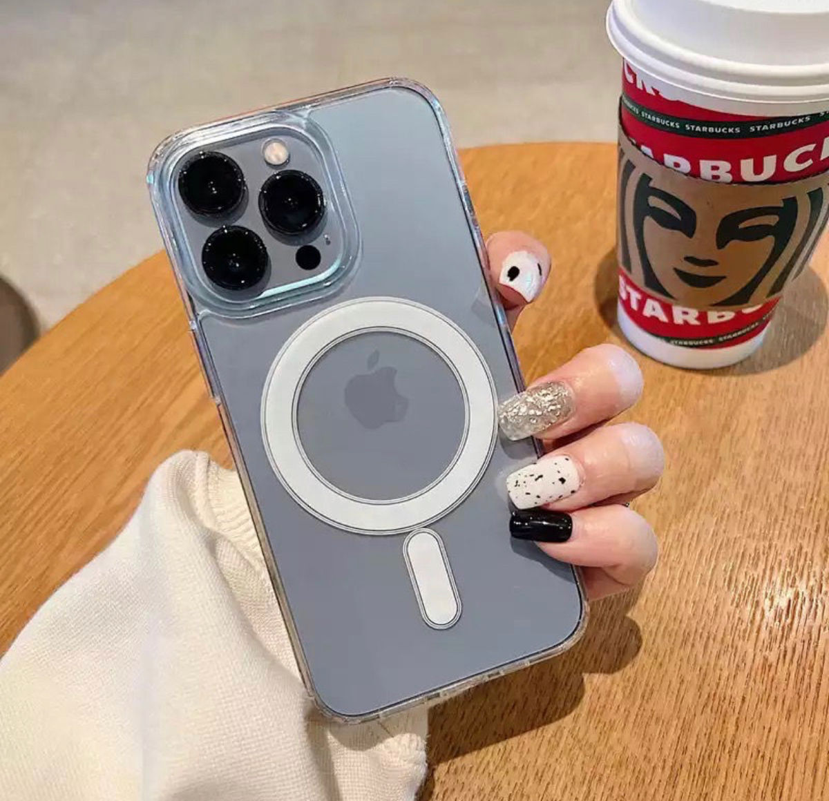 Huse MagSafe iPhone 14/14 Plus /14 pro.Sticla de protectie.