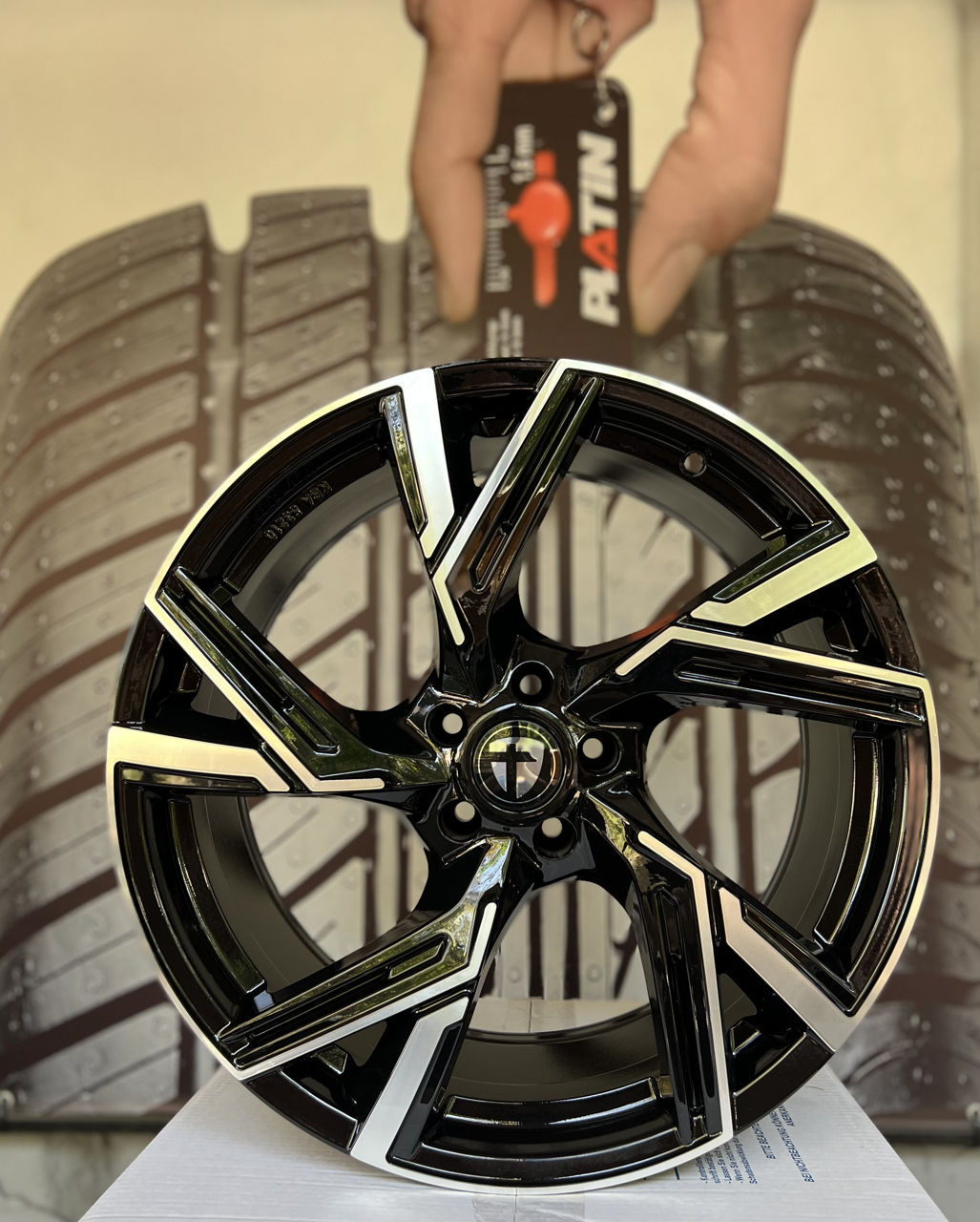 5x112 R20 Tomason AR1 для Audi, Volkswagen, Skoda, Mercedes foto 0