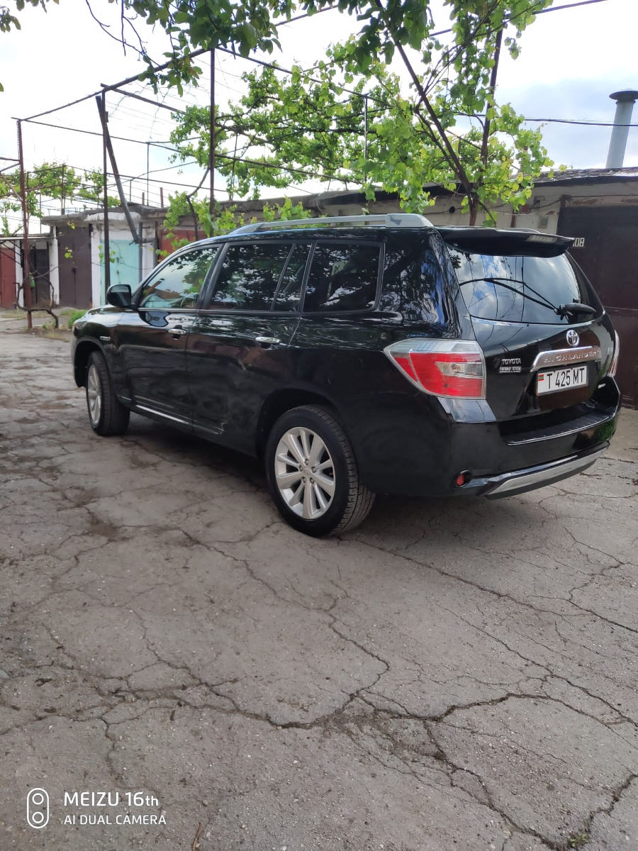 Toyota Highlander foto 3