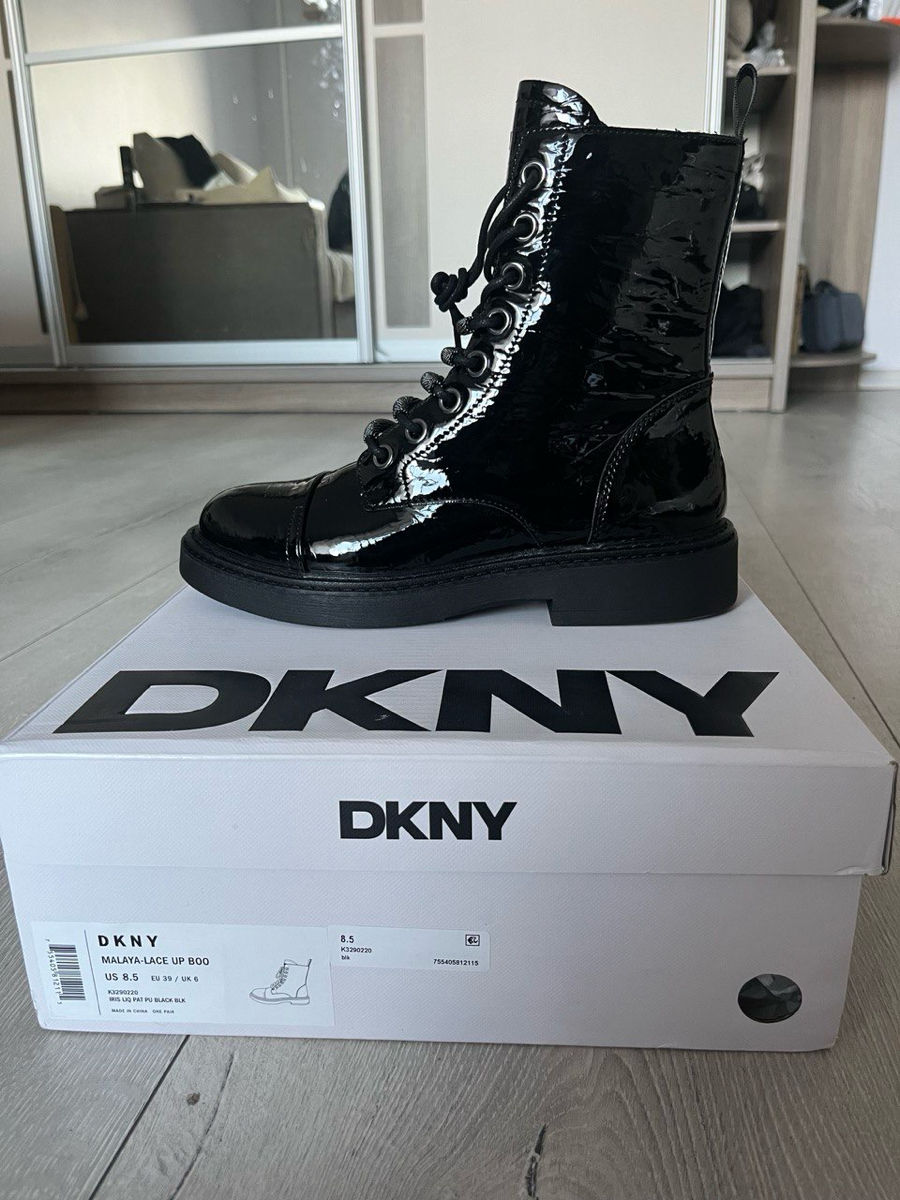 Продаю ботинки DKNY, по выгодной цене! Срочно  foto 0