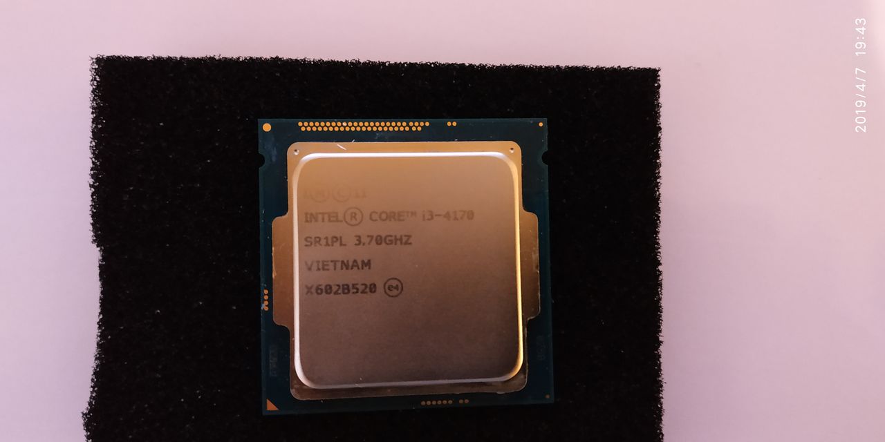 Отличный процесср i3 4170 3.7Ghz сокет 1150 !