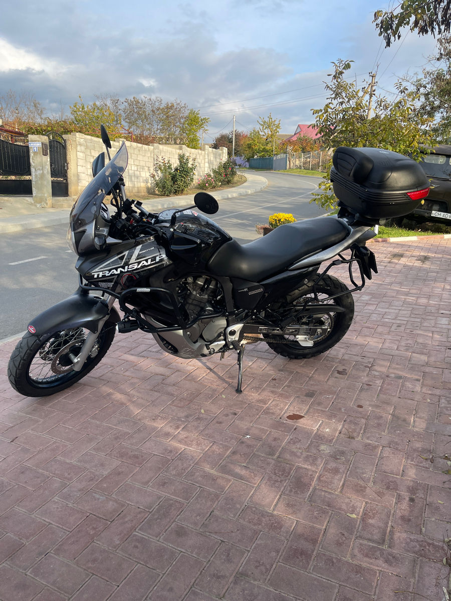 Honda Transalp 700 фото 1