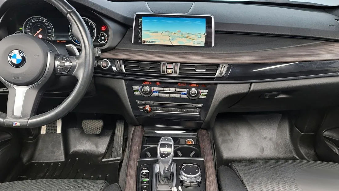 BMW X5 foto 13