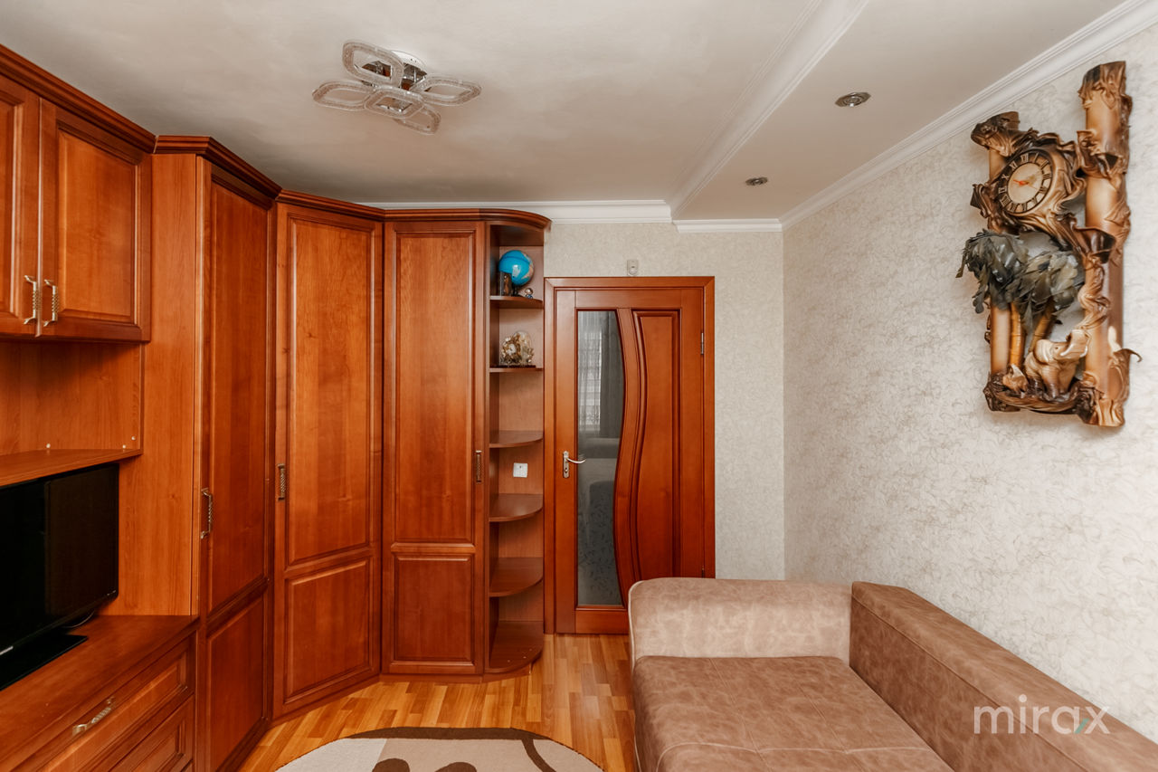 Apartament cu 3 camere, 90 m², Botanica, Chișinău foto 4