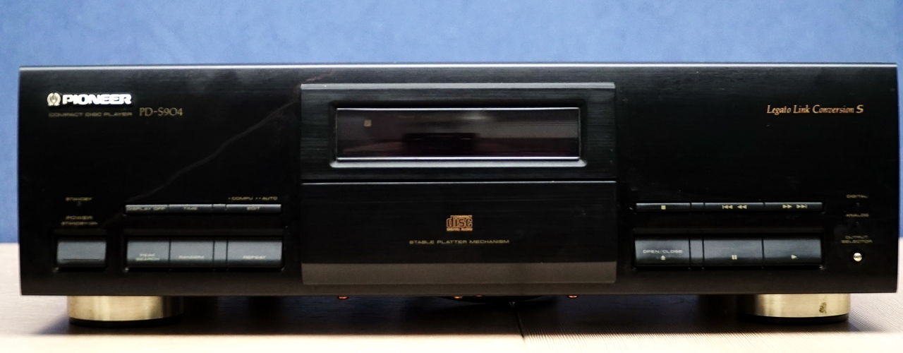 Pioneer PD-S 904 - топовый Hi End CD player / пластинки Винил из Европы и Англии фото 1