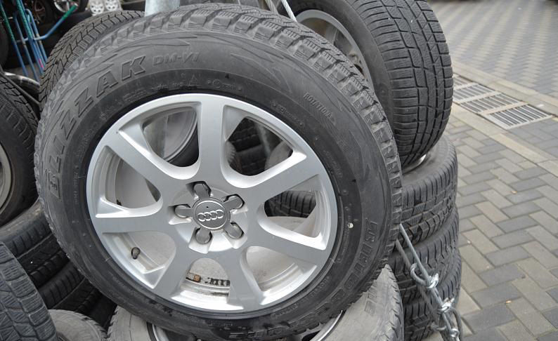 235/65 R17 Roti Audi A4 / A6 / Q3 / Q5 Bridgestone - Комплект Диски/Шины Ауди А4 / А6 foto 0